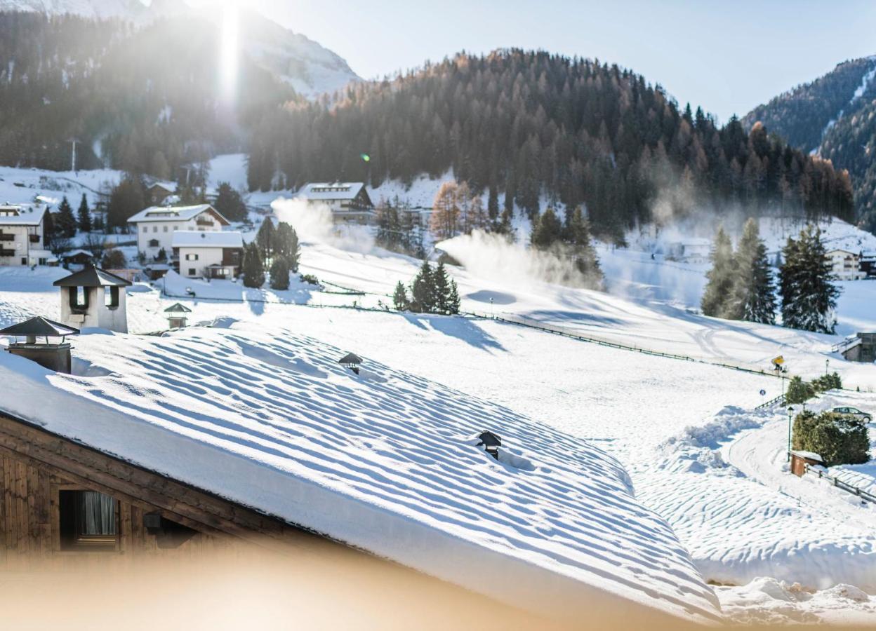 Cadepunt The Dolomites Lodge Σέλβα ντι Βαλ Γκαρντένα Εξωτερικό φωτογραφία