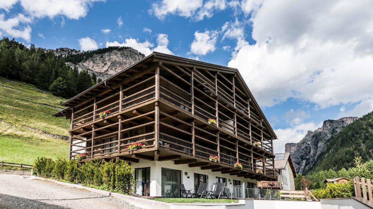 Cadepunt The Dolomites Lodge Σέλβα ντι Βαλ Γκαρντένα Εξωτερικό φωτογραφία